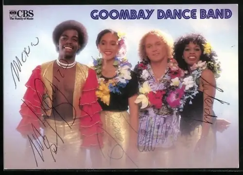 AK Musiker der Goombay Dance Band mit Blumenkränzen, Autogramme
