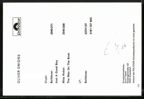 AK Musiker der Oliver Onions in rosafarbenen Hemden, Autogramme