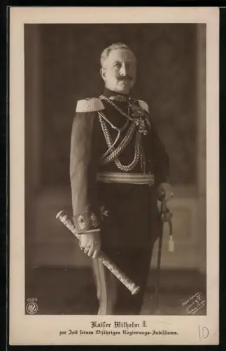 AK Kaiser Wilhelm II. in Uniform mit Marschallstab zur Zeit seines 25jährigen Regierungs-Jubiläums