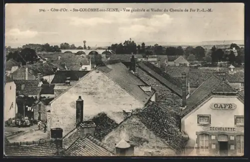 AK Ste-Colombe-sur-Seine, Vue generale et Viaduc du Chemin de Fer, Cafe