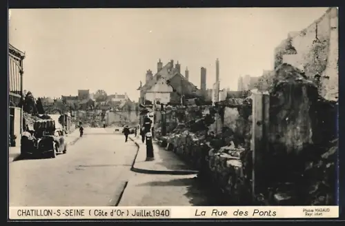 AK Chatillon-s-Seine, La Rue des Ponts, Juillet 1940
