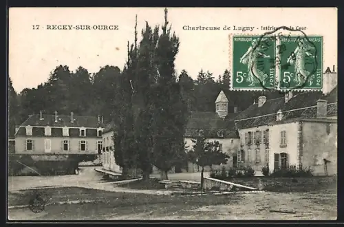 AK Recey-sur-Ource, Chartreuse de Lugny, Interieur de la Cour