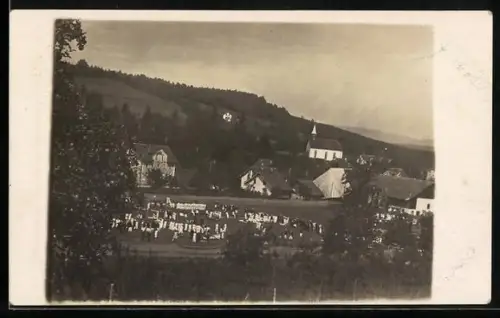 AK Uerkheim, Ortspartie mit Kirche