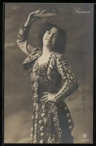 AK Oper Carmen, Darstellerin mit Tamburin