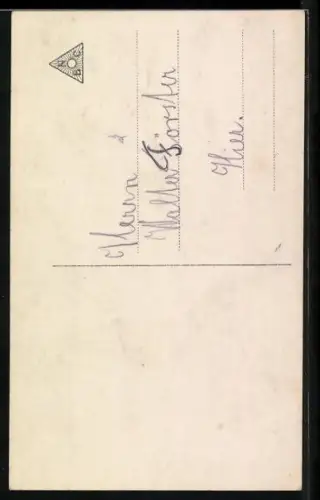 Foto-AK L.J. & F.F. Nr. 3789/4: Fräulein im hellblauen Kleid