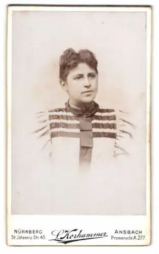 Fotografie L. Korhammer, Nürnberg, St. Johannis-Str. 45, Porträt einer jungen Frau