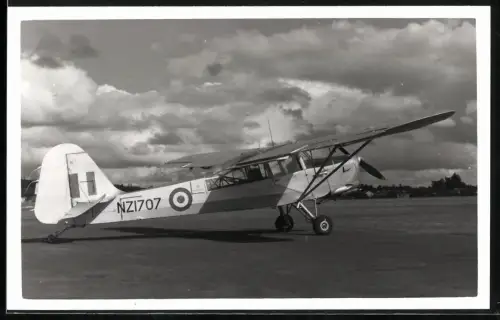 Fotografie Flugzeug Taylorcraft Auster T.7c, Modifikation für Commonwealth Trans-Antarctic Expedition NZ1707
