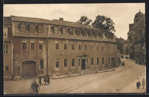 AK Weimar / Thür., Goethes Wohnhaus mit Strasse