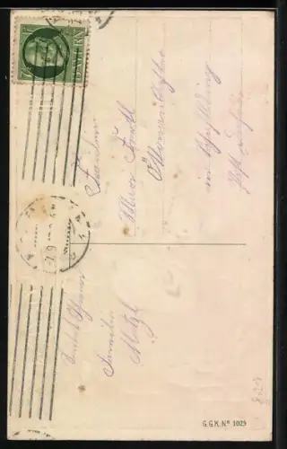 Präge-AK Kleines Paar in Boot mit Schwan, Glückwünsche zum Namenstag