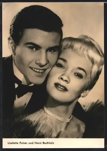 AK Schauspieler Liselotte Pulver und Horst Buchholz in Bekenntnisse des Hochstaplers Felix Krull