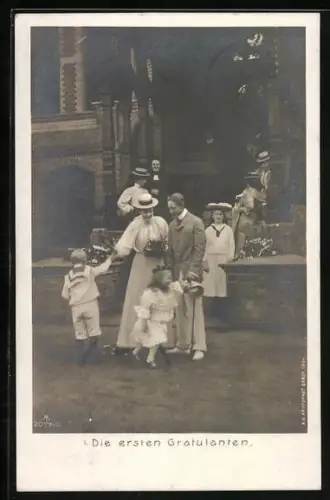 AK Die ersten Gratulanten, Kronprinzessin Cecilie und Friedrich Wilhelm mit Kindern
