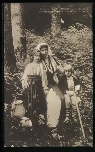 AK Kronprinzessin Marie von Rumänien mit Prinzessin Marie und Prinz Nicolaus