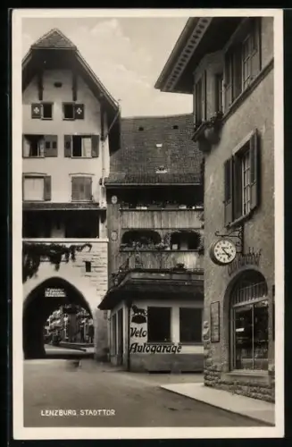 AK Lenzburg, Stadttor