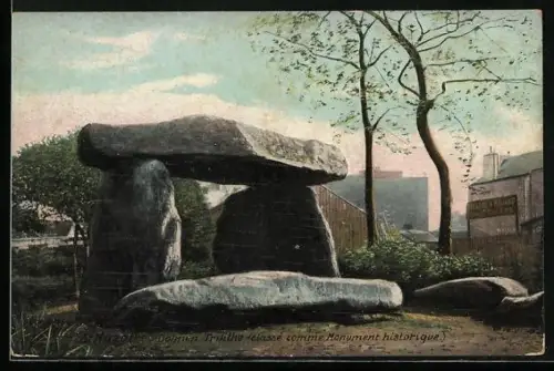 AK St. Nazaire, Dolmen Trilithe