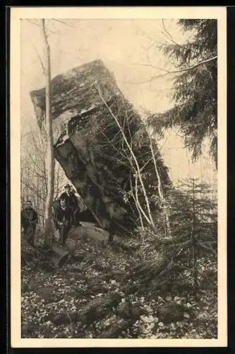 AK Abgestürzter Sandsteinblock auf dem Lützelhardt