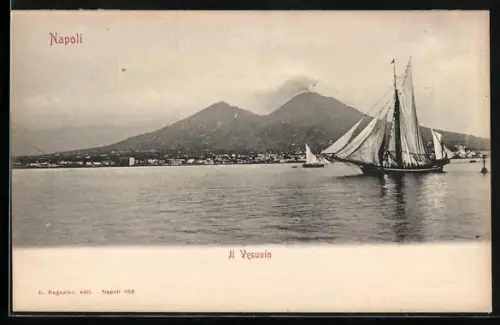 AK Napoli, Il Vesuvio, In primo piano veliero