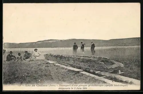 AK Lac de Châlain /Jura, Transport d`une piroque préhistorique, époque Néolithique