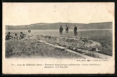 AK Lac de Châlain /Jura, Transport d`une piroque préhistorique