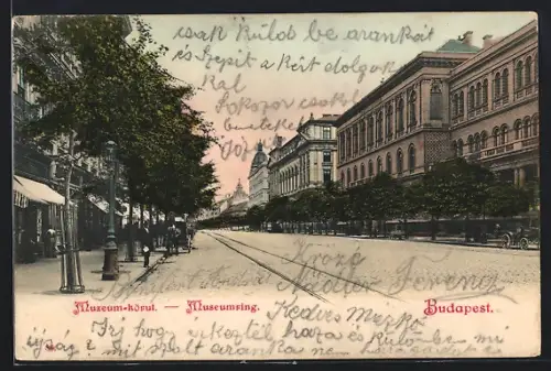 AK Budapest, Museumring mit Kuppelgebäuden u. Geschäften