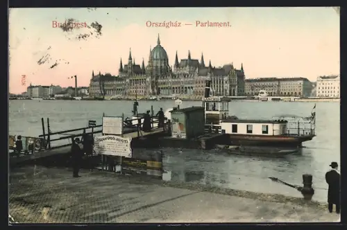 AK Budapest, Parlament, Ansicht vom gegenüberliegenden Dampferanleger aus