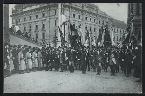 AK Budapest, IV. Károly király koronázása, A föváros küldöttsége Bárczy polgármesterrel