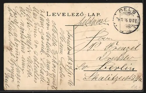 AK Budapest, Kettenbrücke, ungarisches Wappen und Fahne