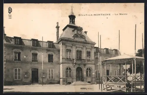 AK Rilly-la-Montagne, La Mairie