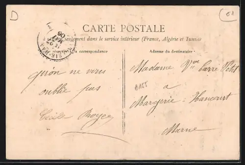 AK Cheminon, Monument Richelot devant la mairie