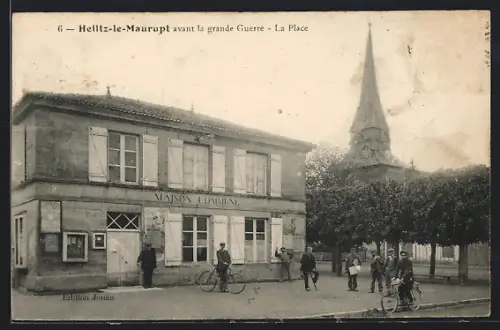 AK Heiltz-le-Maurupt, La Place avant la grande Guerre avec Maison Commune et église