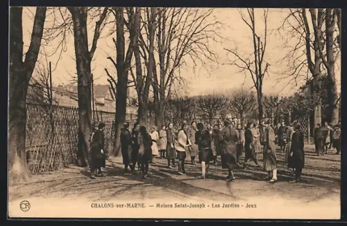 AK Châlons-sur-Marne, Maison Saint-Joseph, Les Jardins, Jeux