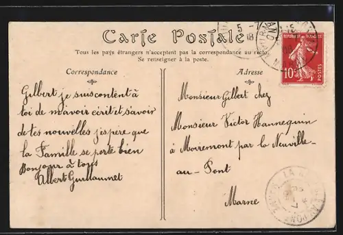 AK Camp de Châlons, La Pyramide entourée de fleurs