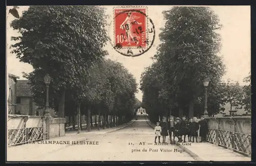 AK Ay, Avenue de la Gare prise du Pont Victor Hugo