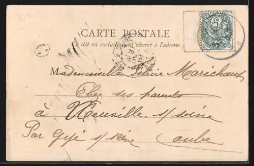 AK Épernay, Rue Saint-Martin avec commerces et église en arrière-plan