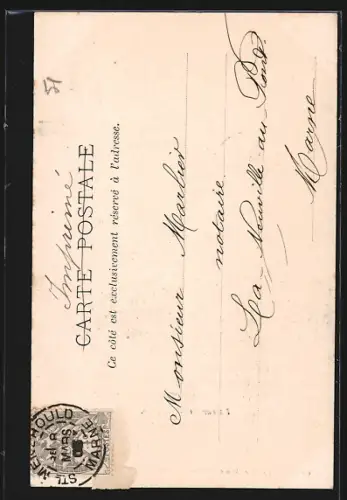 AK Passavant, L`Église avec groupe de personnes devant l`entrée