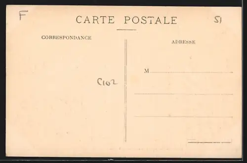 AK Cheminon, Vue générale du village avec maisons à colombages et église au loin