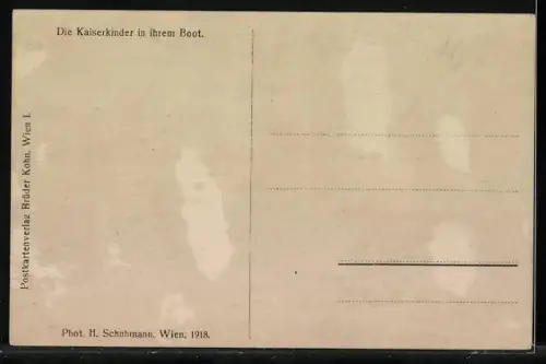 AK Die Kaiserkinder in ihrem Boot