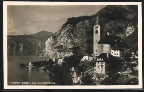 AK Flüelen, an der Kirche mit Blick gegen die Axenstrasse