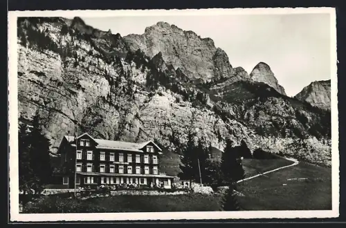 AK Walenstadt, Alpenkurhaus Schrina mit Churfirsten