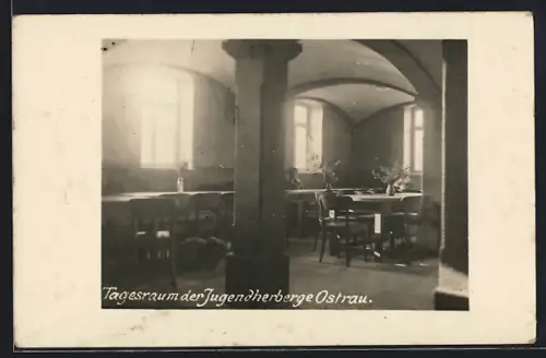 AK Ostrau / Sächs. Schweiz, Tagesraum der Jugendherberge, Innenansicht