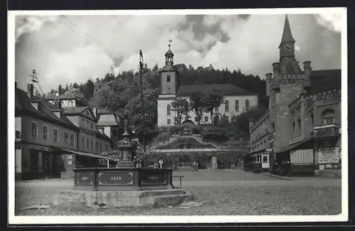 AK Leutenberg / Thüringen, Marktplatz mit Rathaus