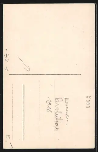 AK München, Artillerieeinschläge im Turm der Matthäuskirche am Karlplatz, Mai 1919