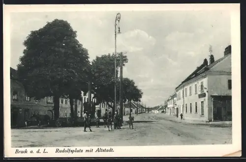 AK Bruck a. d. L., Rudolfsplatz mit Altstadt