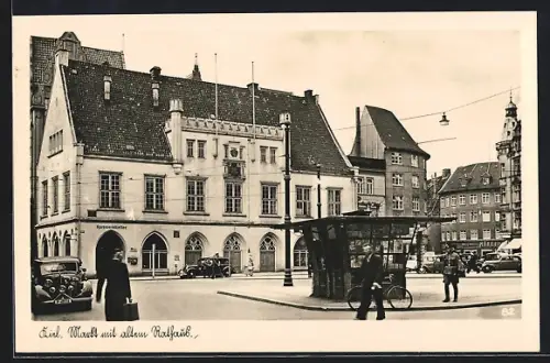 AK Kiel, Markt mit altem Rathaus und Ratsweinkeller