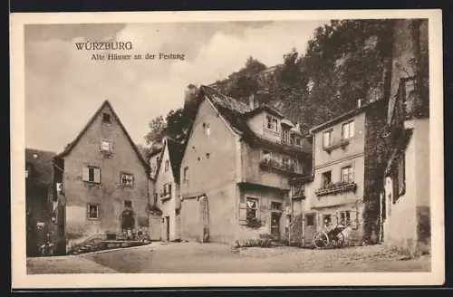AK Würzburg, Alte Häuser an der Festung