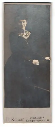 Fotografie H. Krätzer, Dresden, Königsbrückerstr. 51, Porträt einer Dame