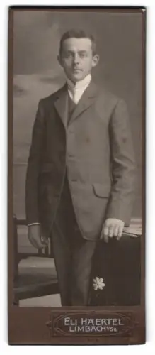 Fotografie Eli Haertel, Limbach i. Sa., Helenen-Str. 37, Porträt eines eleganten Herrn