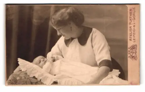 Fotografie Atelier Plathen, Leipzig, Bayerstrasse 38, Mutter mit Baby