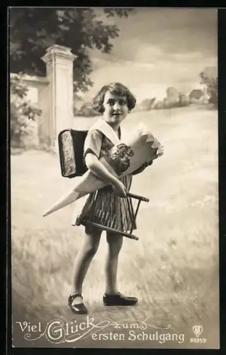 Foto-AK HB Nr. 9931/2: Kleines Mädchen mit Abakus und Schultüte