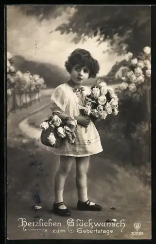 Foto-AK HB Nr. 2033/3: Kleines Mädchen mit einem Strauss Rosen im Arm