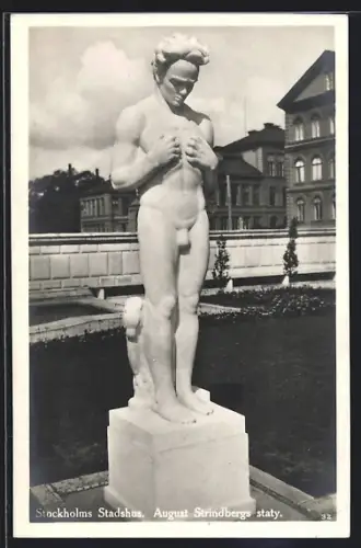AK Stockholm, Stockholms Stadshus, August Strindbergs staty
